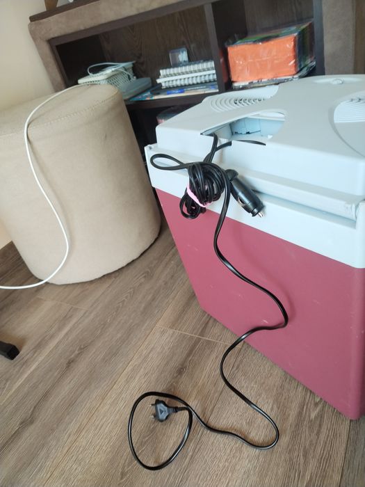 Ел.  хладилна чанта MOBICOOL 25 литра 12 и 220 волта