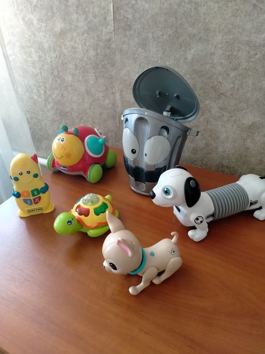 Продам пакет игрушек в хорошем состоянии.