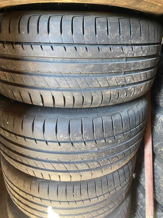 Vând set de 4 anvelope vară 225/55/16 dot 2021