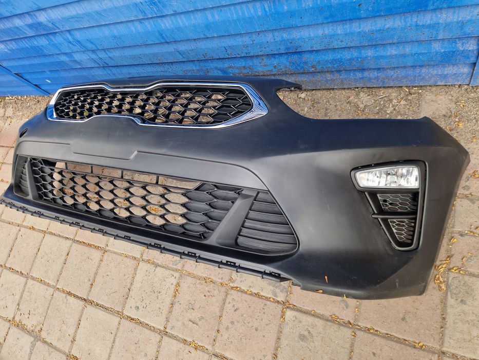 KIA CEED бампер в сборе кия сиид новый