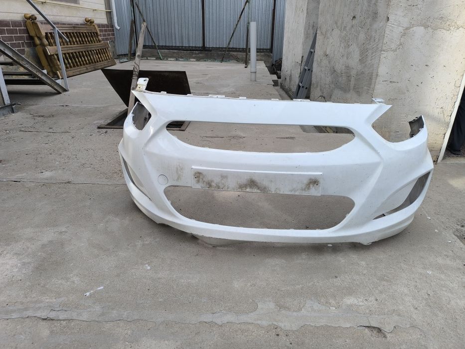 Бампер на hyundai accent/kia rio