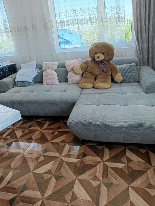Vand coltar in stare foarte bună