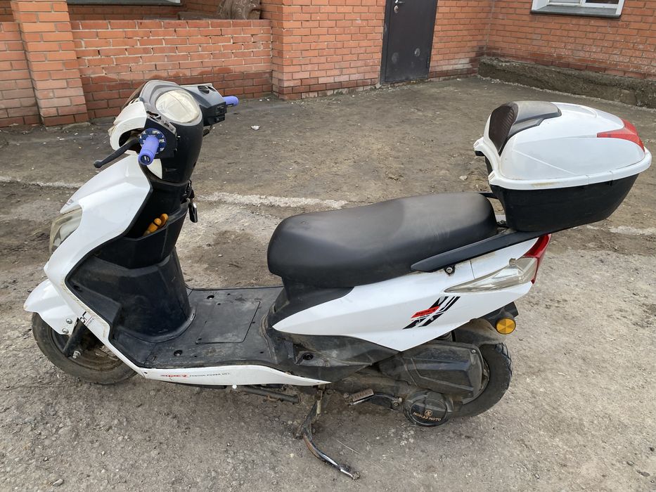 Скутер м12 125 кубов
