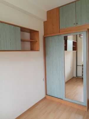 Дава се под наем Тристаен апартамент в София, Зона Б-19 - 100 кв.м за 800 € - Снимка #4