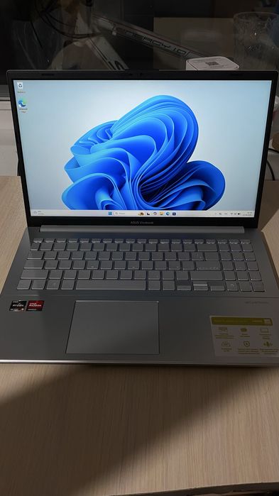 Asus Vivobook amd