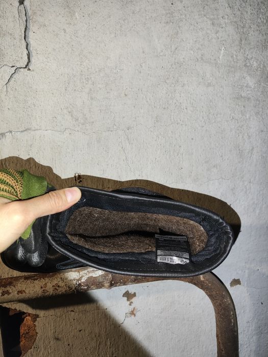 Продам рабочие сапоги