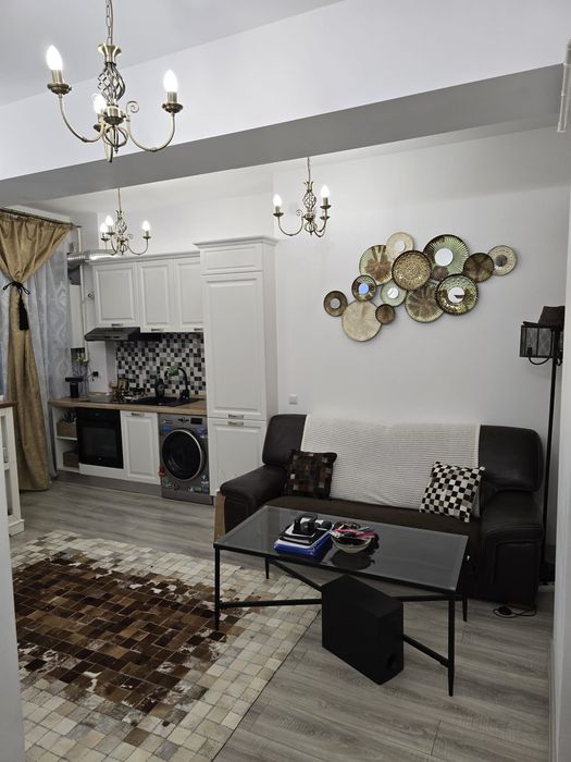 Apartament cu 2 camere Sf Lazăr- str. Zimbrului
