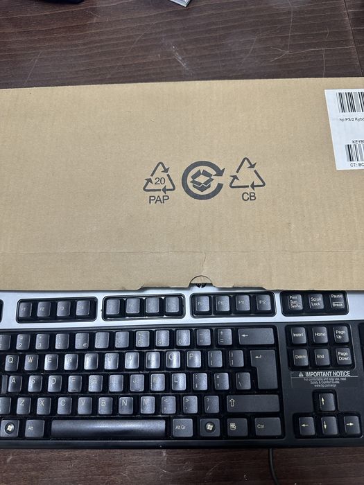 Продам новую клавиатуру