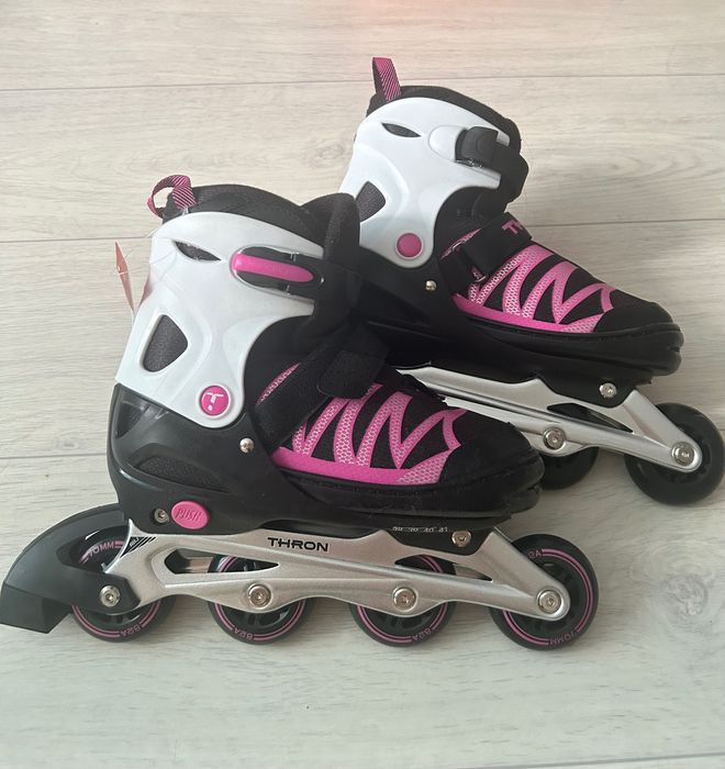 Продаю ролики новые