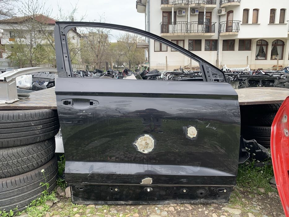 Врата Skoda Karoq