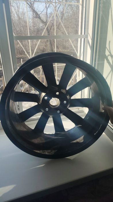 Продам диск танк 300 б у