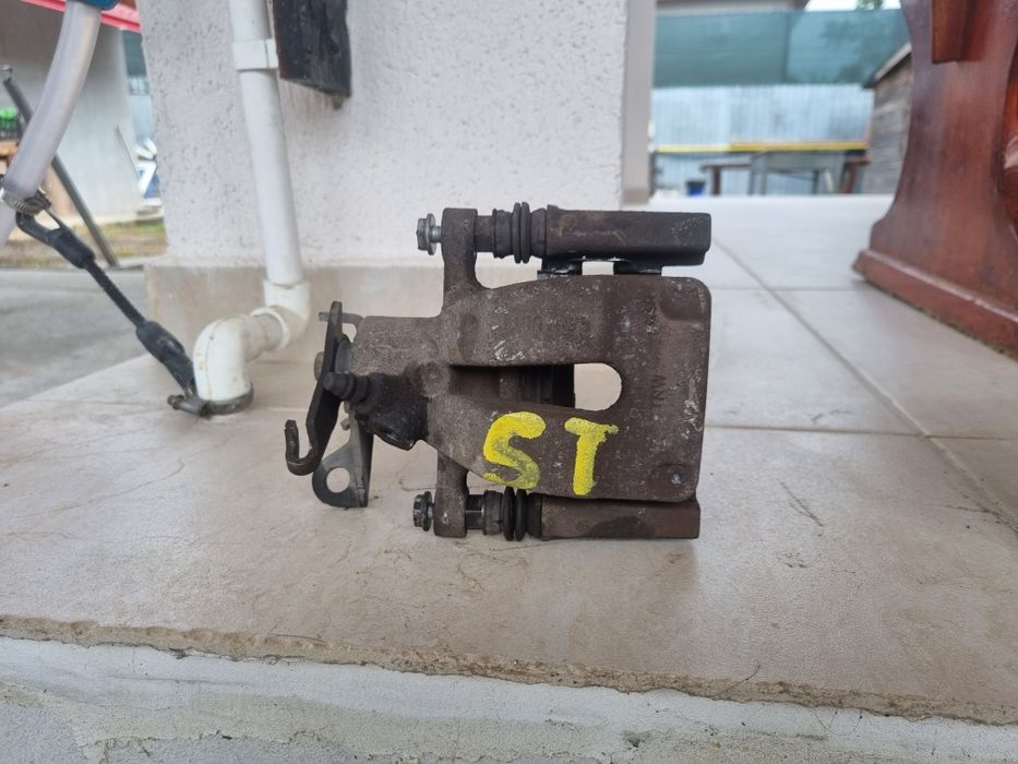 Etrieri frână spate renault megane 3