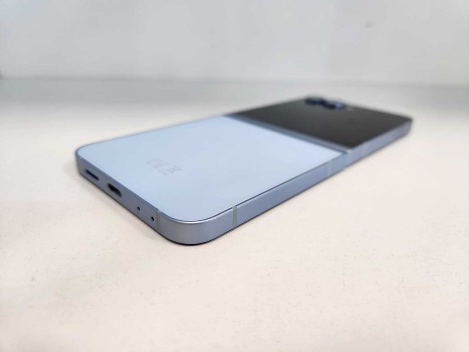 Telefon Samsung Flip 6 12/256Gb (Ag8 Tudor1/B28059) – Garantie 2 Ani!