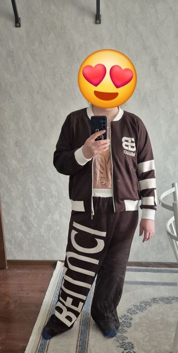 Продаю двойку спортивку