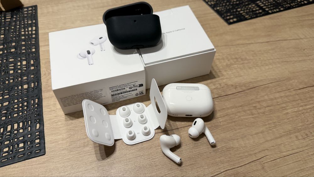 Airpods Pro 2 gen - оригинални слушалки