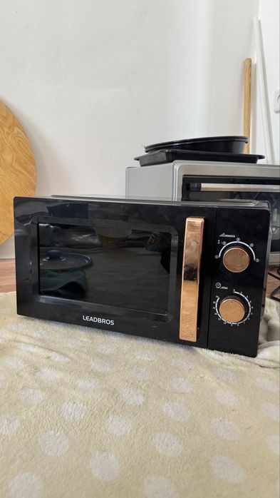 Микровольный печь