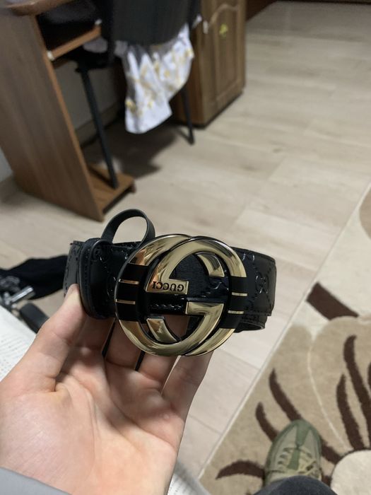 Curea Gucci piele sigla aurie