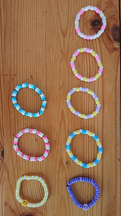 Гривни от мъниста. Ръчна изработка от полимерна глина.