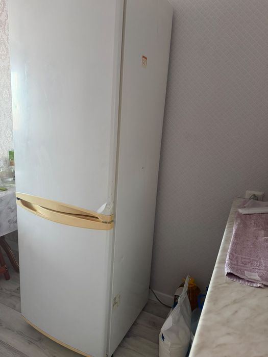 Холоднильник в нормальном состоянии