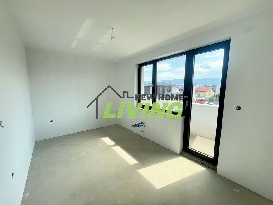 Продава се Къща в Пловдив, Остромила - 380 кв.м за 573 €/кв.м - Снимка #4