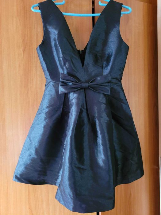Rochie neagra de ocazie