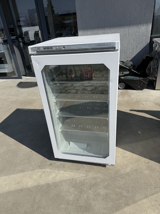 Минусова хладилна витрина Либхер 113 см