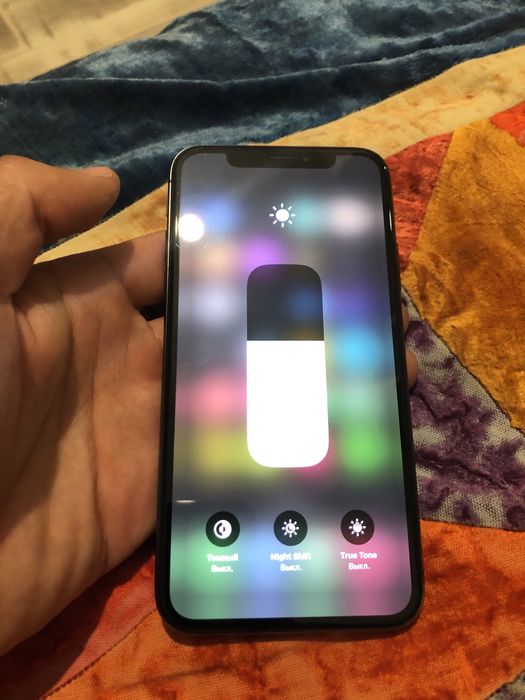 Iphone x 256 все работает