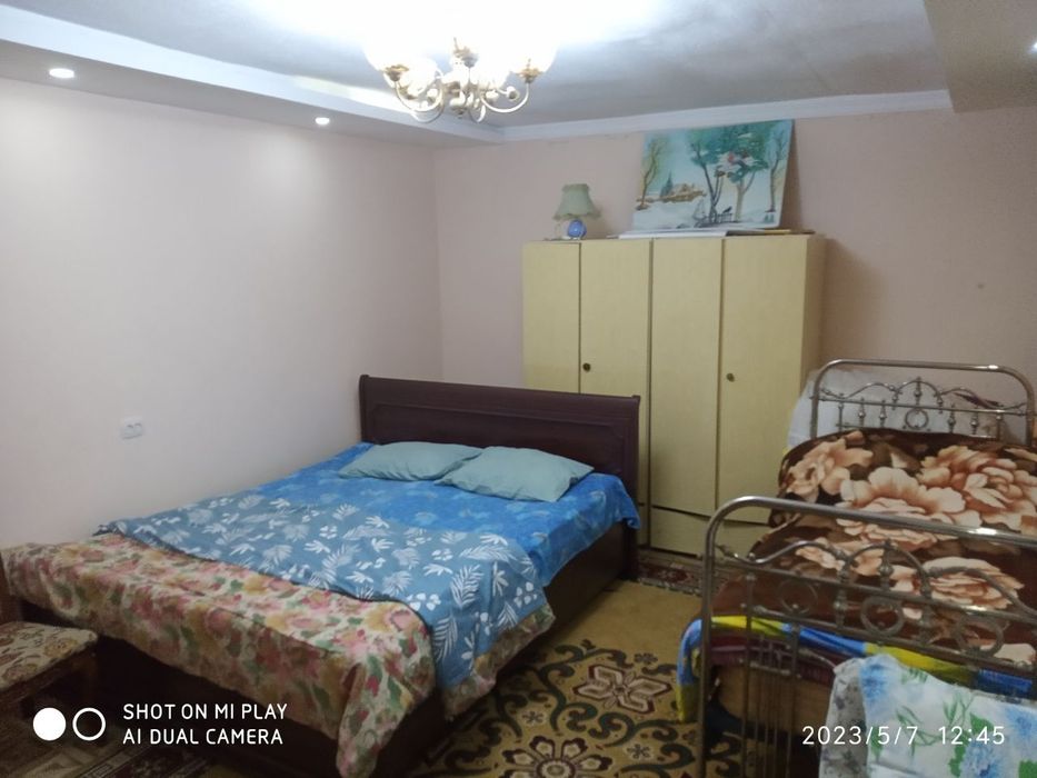 Кирп 2 эт дом, В 4 км от Нов Узбекистан в 3 км от круга Рохат. в аренд