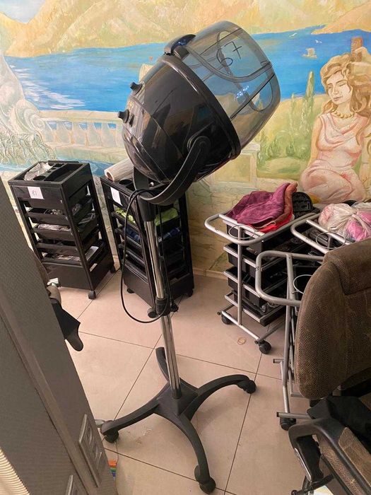 Кресло для салона, парикмахера, маникюр.