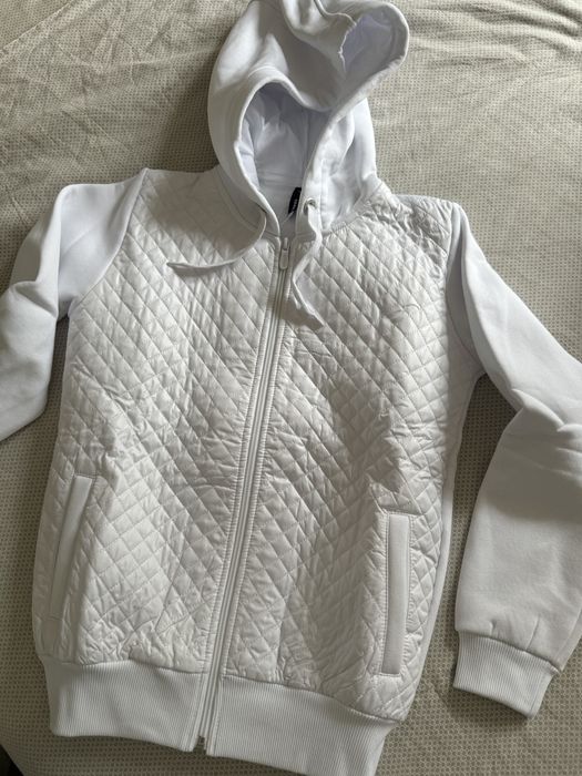 Hanorac alb xs-s
