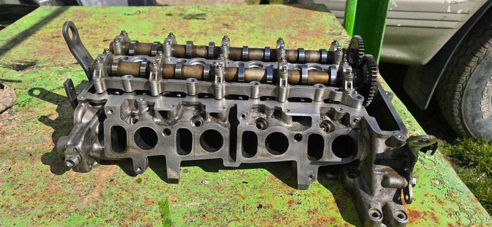 Глава за двигател B47d20