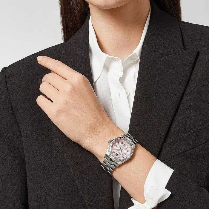 BESTSELLER! Дамски часовник Philipp Plein QUEEN наличен в 5 цвята