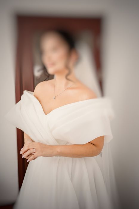 Vând rochie de mireasă