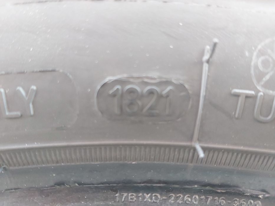 Автомобилни гуми 225 60 17 Rovelo