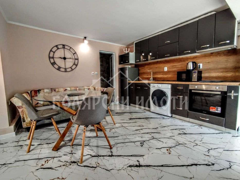 Уютен двустаен в Идеален Център