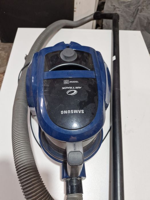 Пылесос Самсунг 1600w