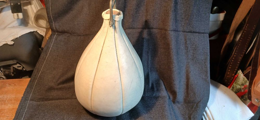 Стара боксова круша - 4 кг.