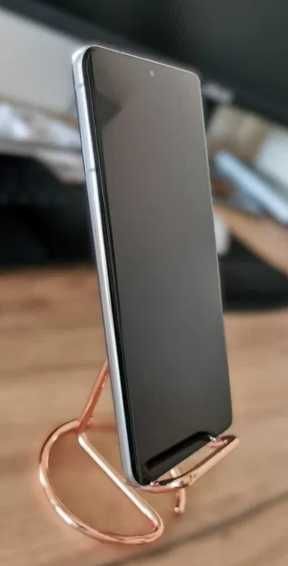 Samsung Galaxy S21 Ultra БЕЗ ЗАБЕЛЕЖКИ + 8 бр гръбче (та)