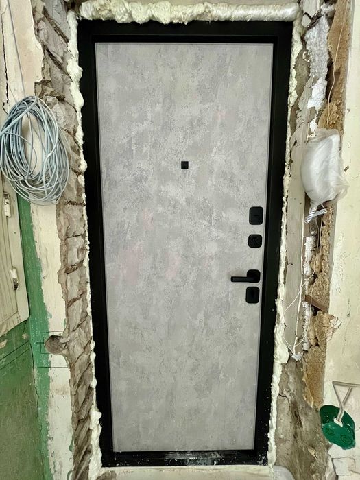 1-комнатная по Республике ][