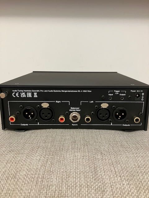 Preamplificator Pro-Ject DS3 B pentru doze MM si MC