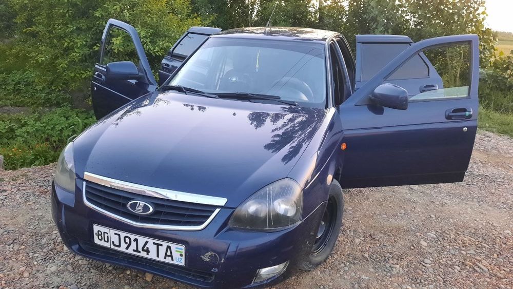 Lada PRIORA 2013