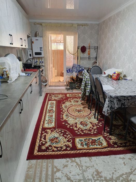 Квартира сотилади