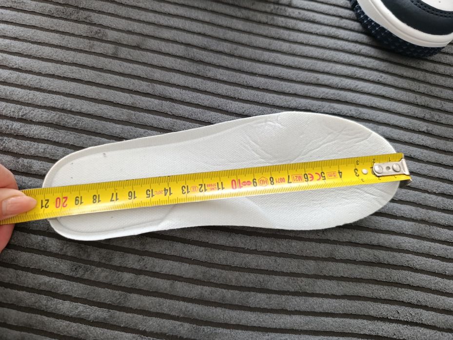 Adidași înalți baieti marime 32