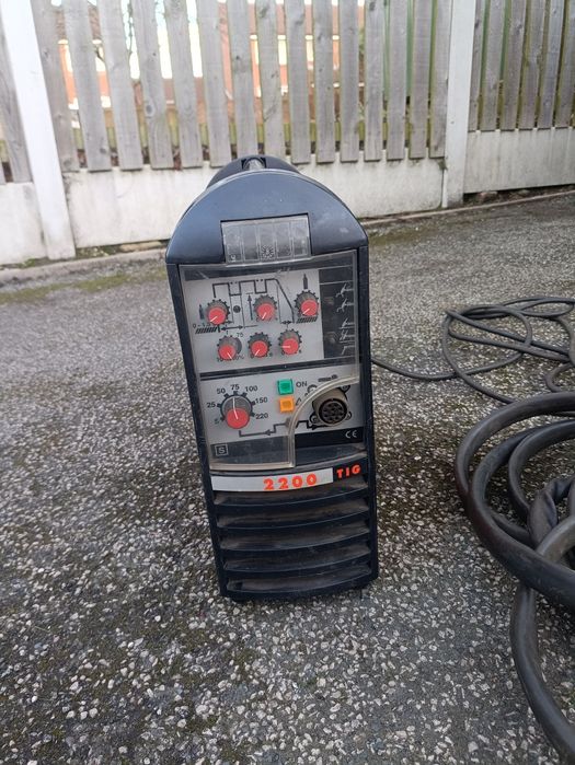 Aparat sudura kemppi tig.2200 perfect funcțional+ acele de sudura
