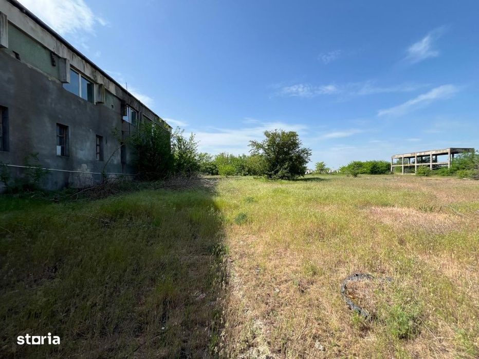 Teren intravilan 13.000 mp, ideal hale - investitie comerciala, zona B