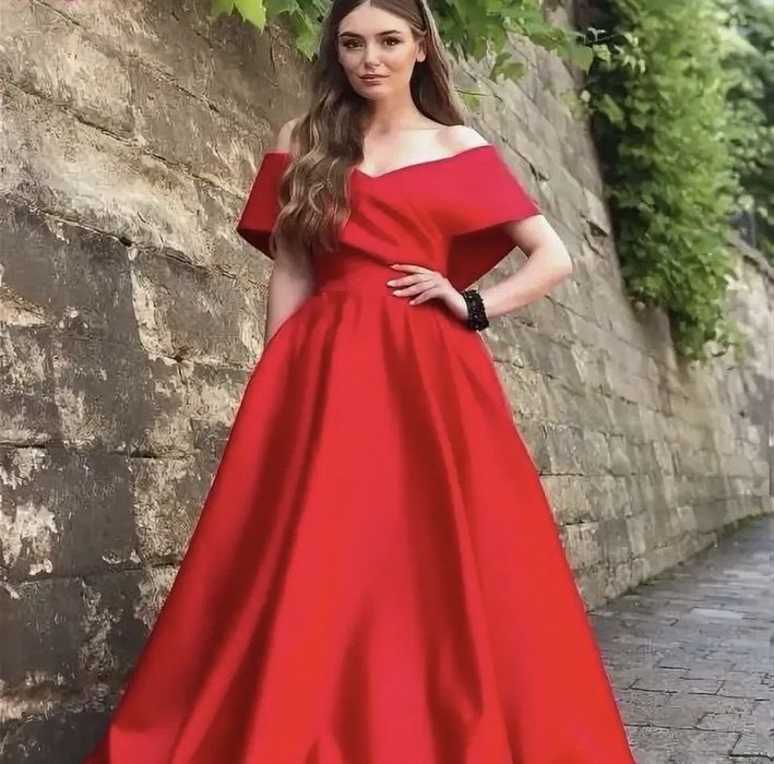 Платья вечерняя 44/46