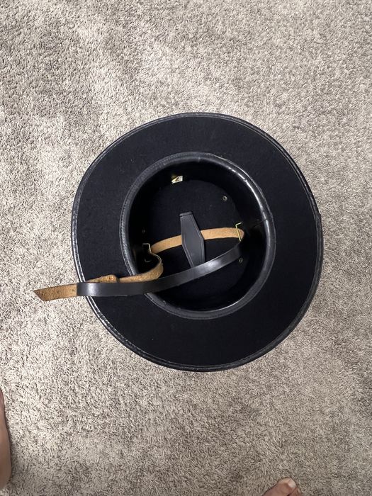 Vand palarie din piele