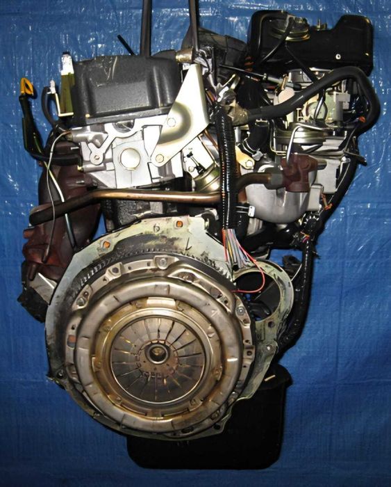 TitanAuto Nissan KA24 E 2.4л двигатель