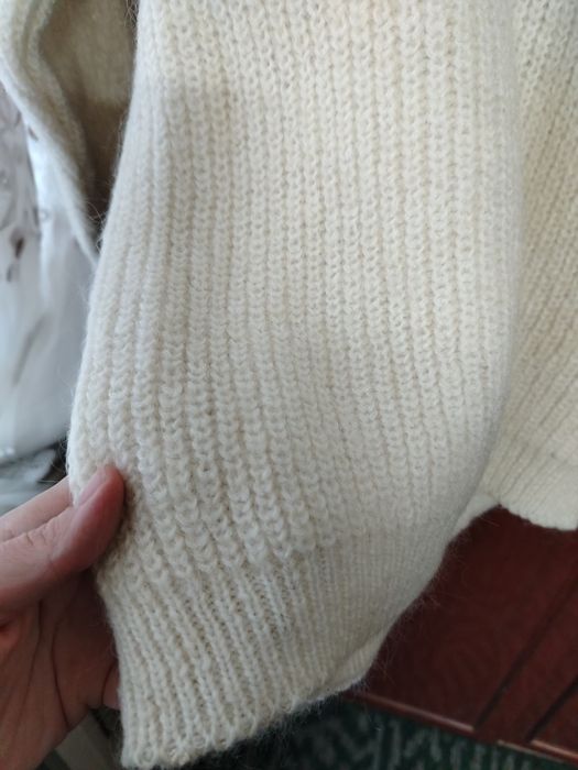 Свитер шерсть натуральный