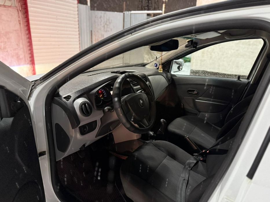 Продам Рено Логон